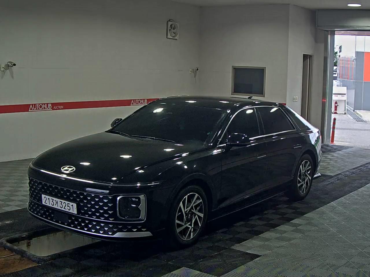 HYUNDAI GRANDEUR LPi