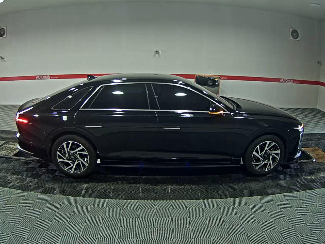 2023 - hyundai grandeur