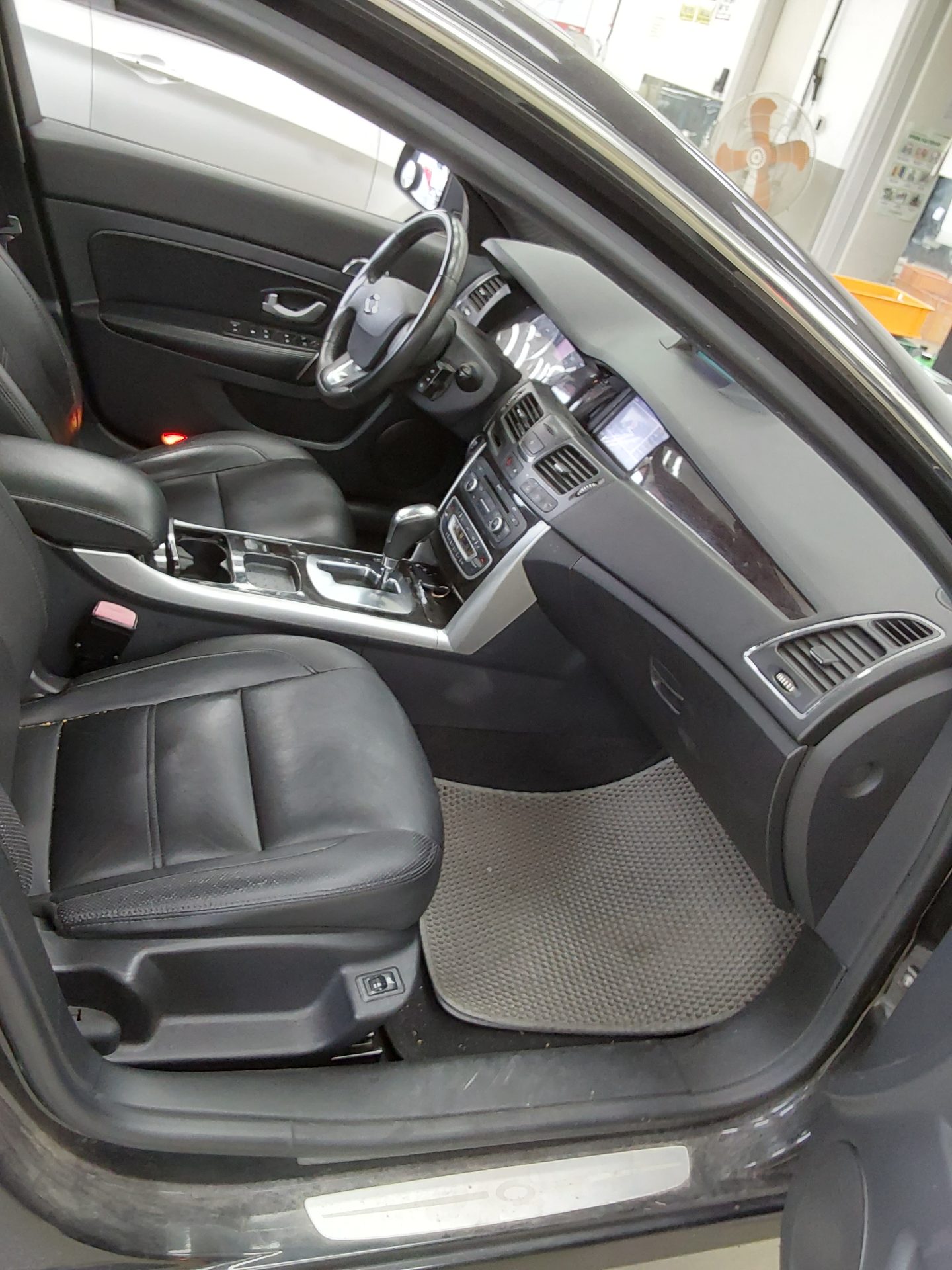 2013 - renault sm5