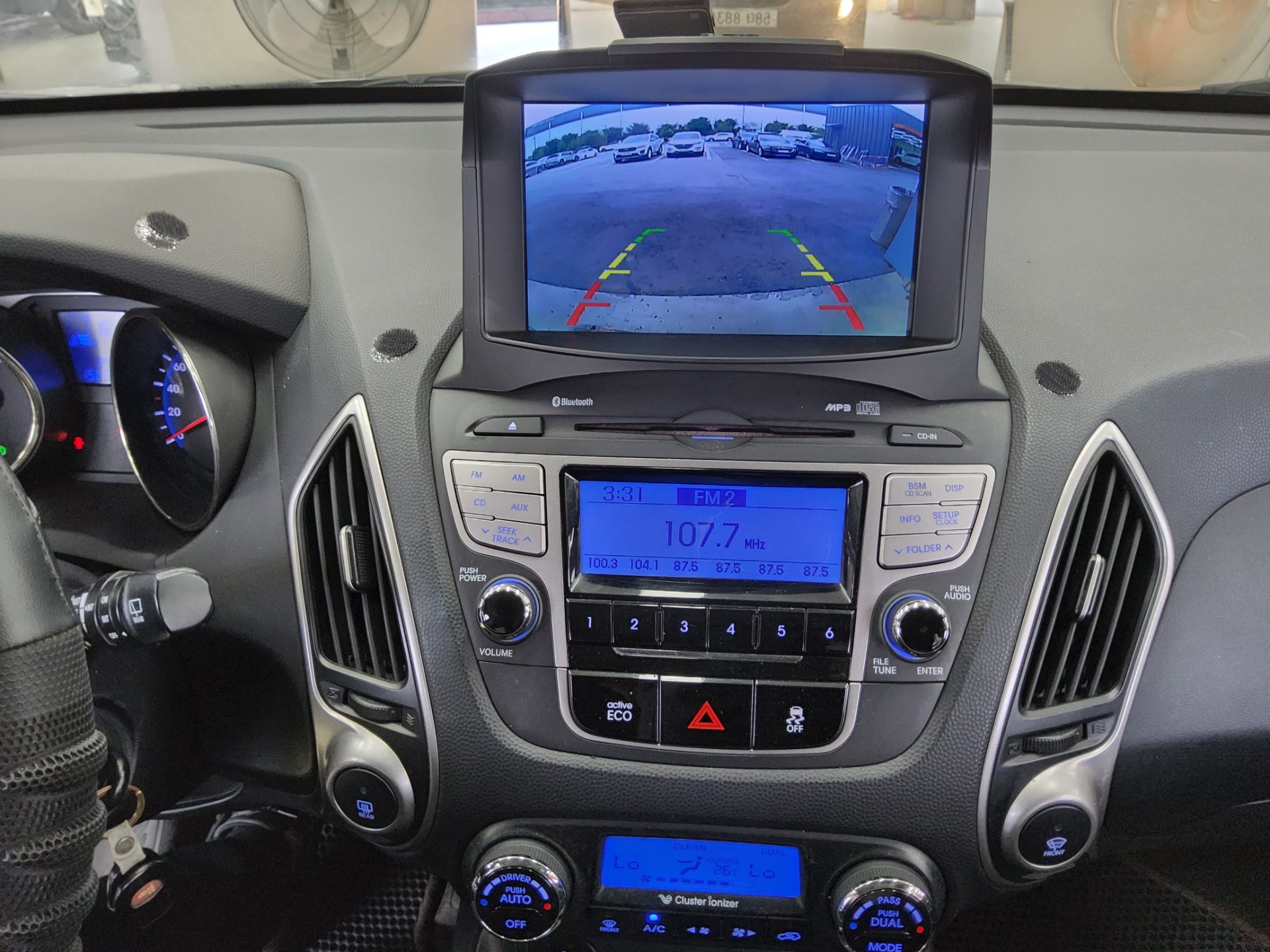2011 - hyundai tucson