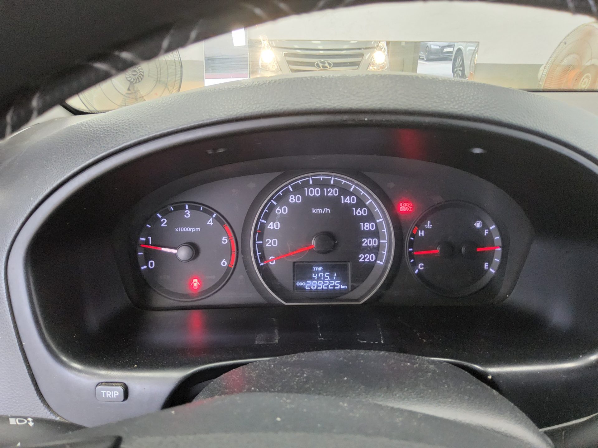 2017 - hyundai grand starex