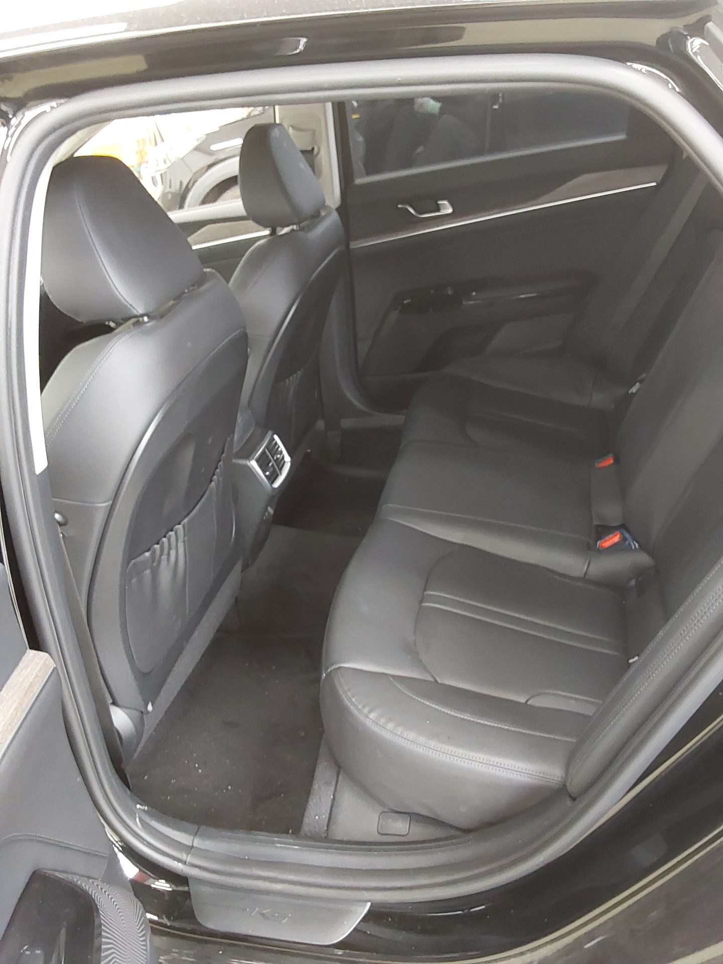 2022 - kia k5