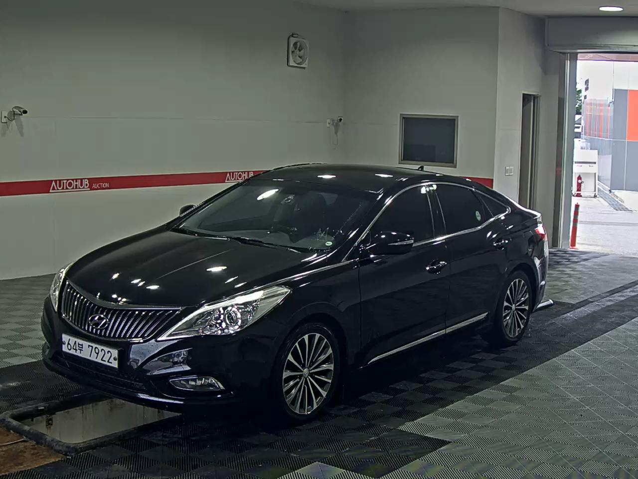HYUNDAI GRANDEUR HG HG 300