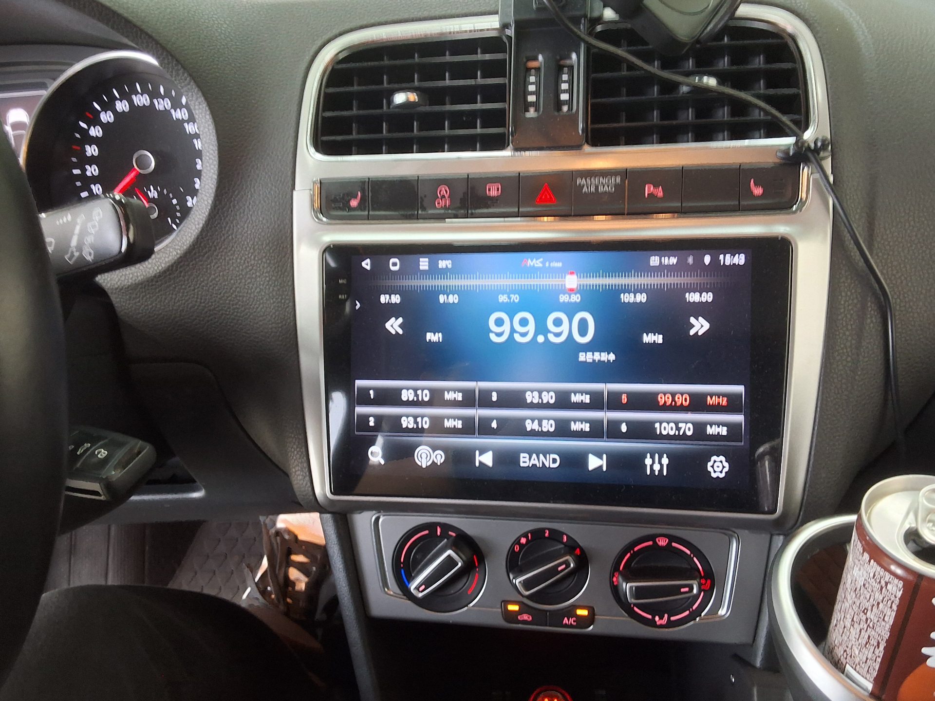 2015 - volkswagen polo
