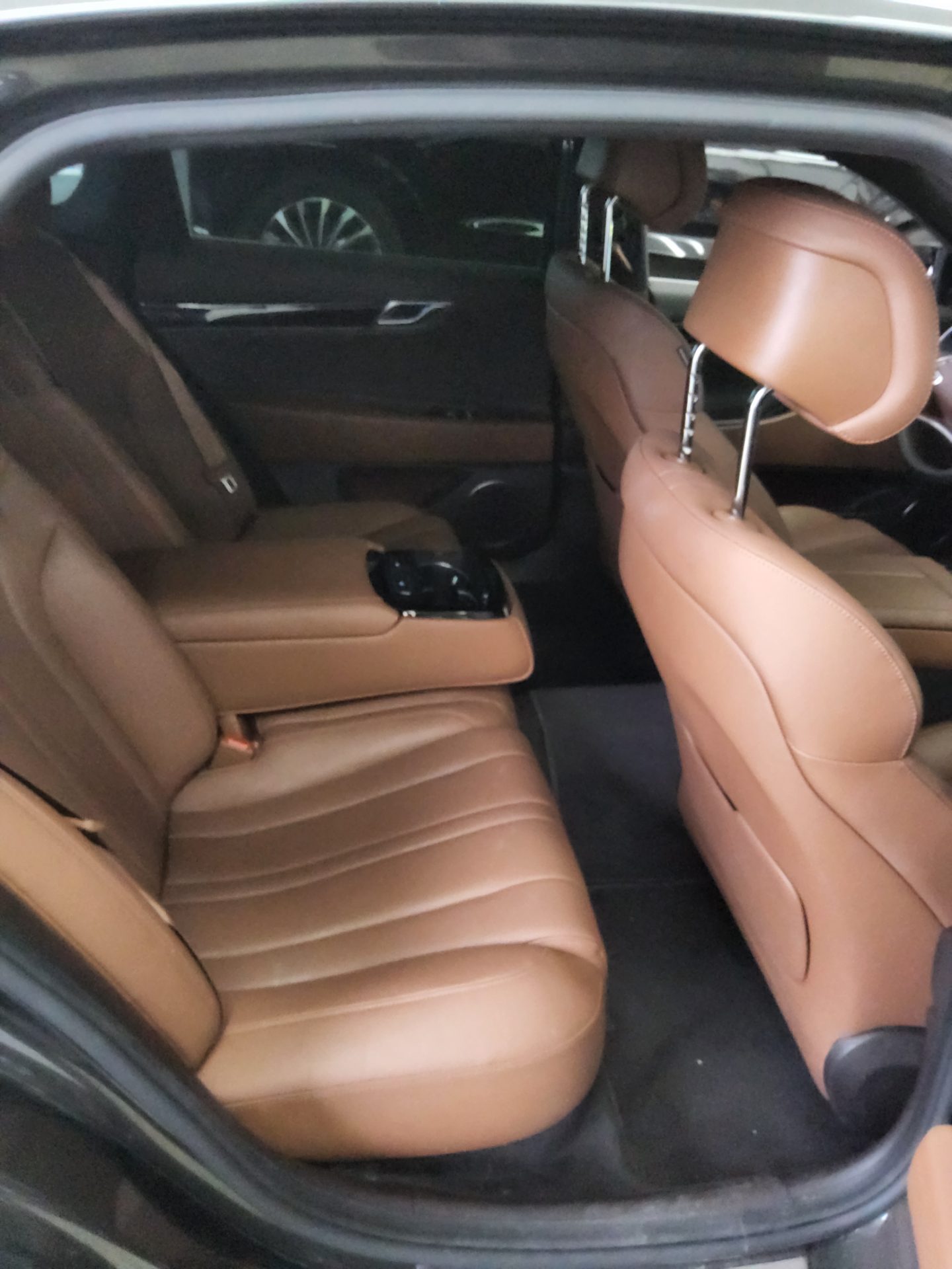 2022 - genesis g80