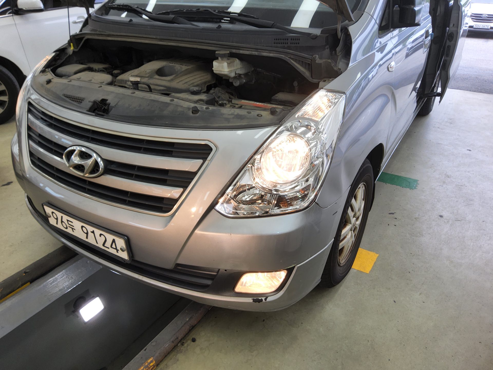 2017 - hyundai grand starex