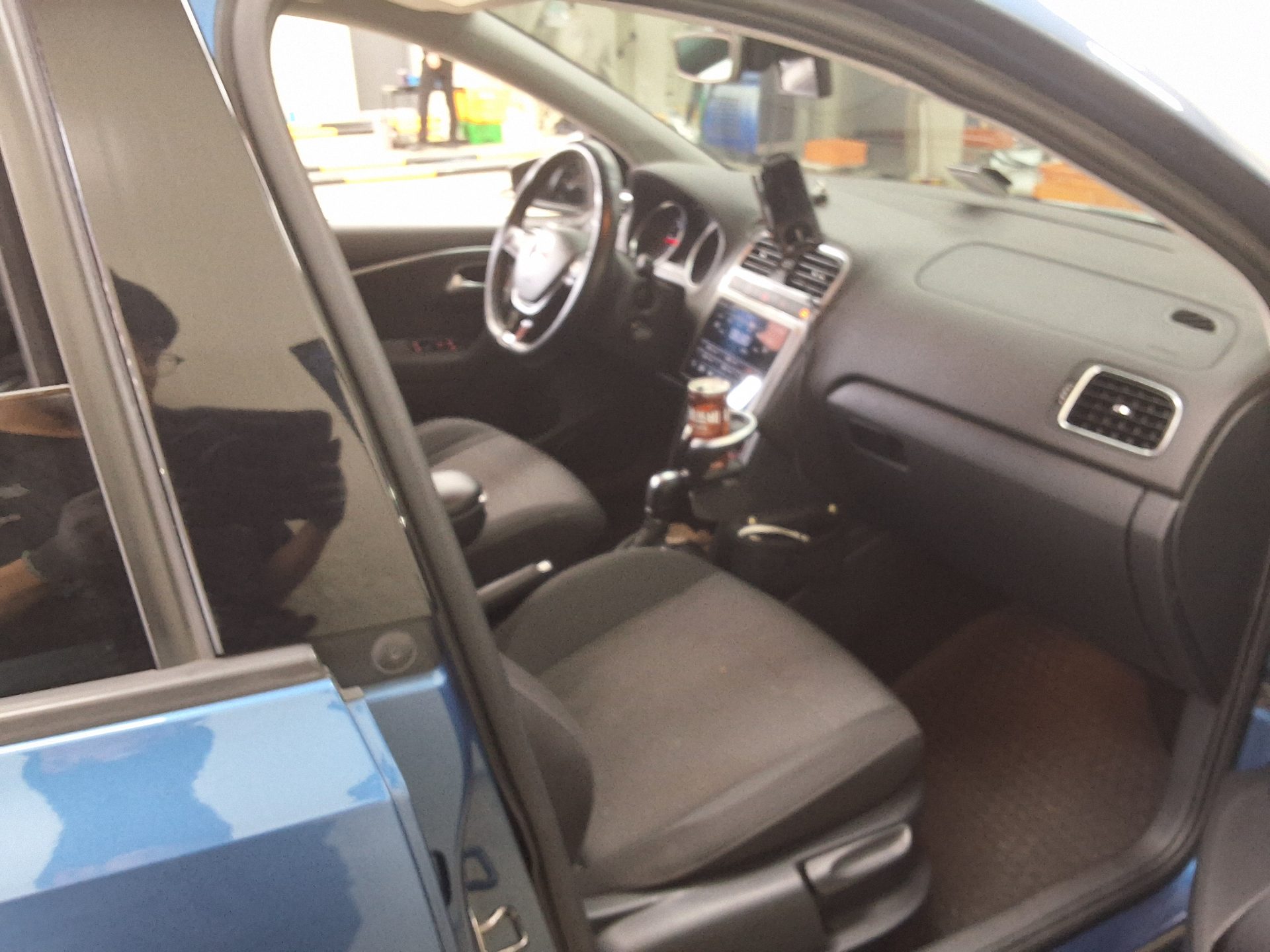 2015 - volkswagen polo