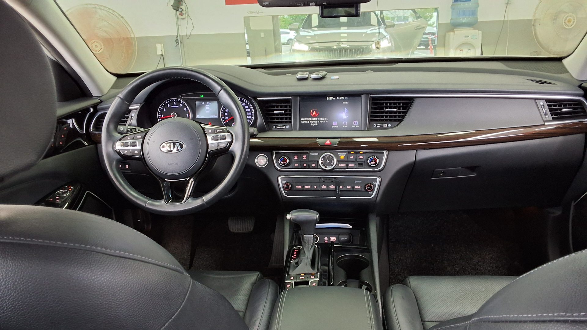 2018 - kia k7