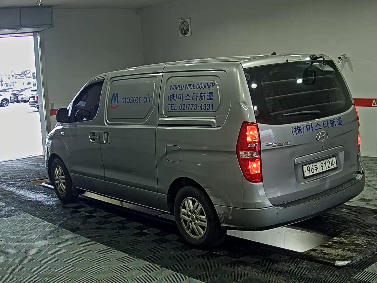 2017 - hyundai grand starex