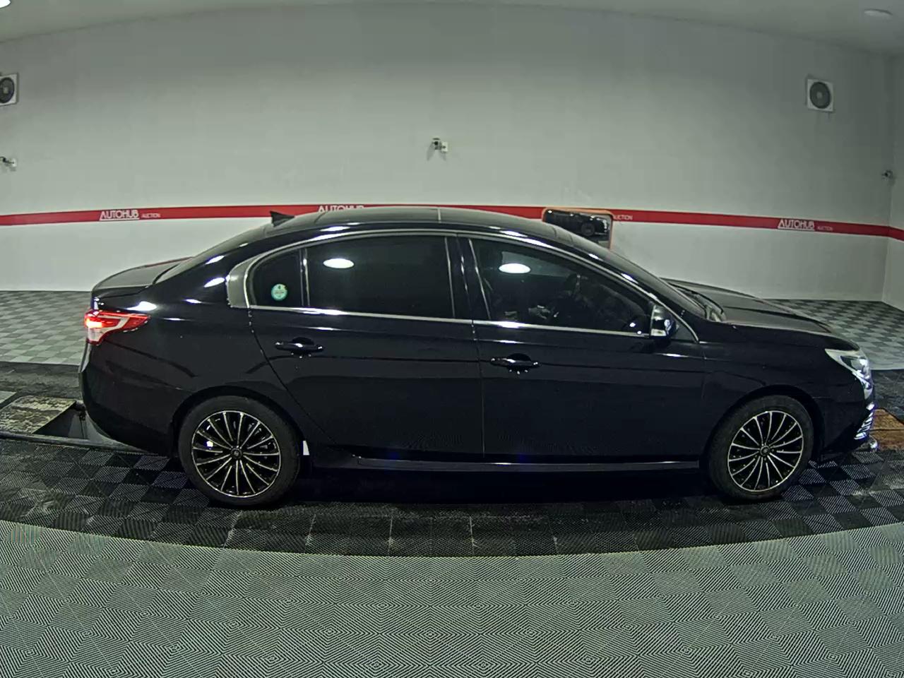 2013 - renault sm5