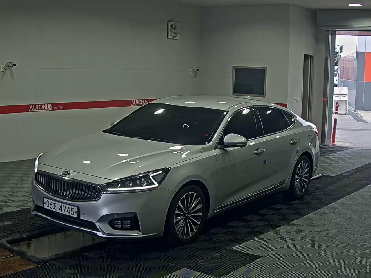 KIA K7 GDi LIMITED