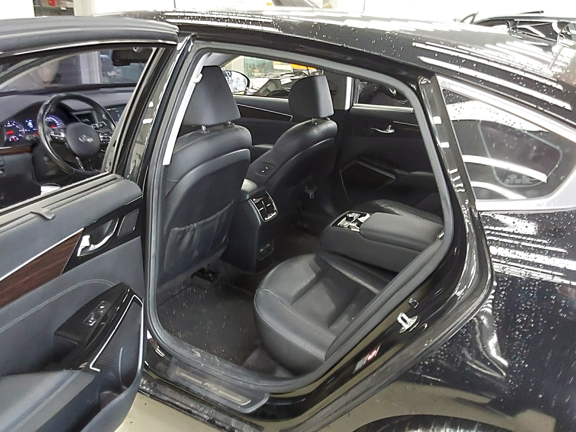 2018 - kia k7