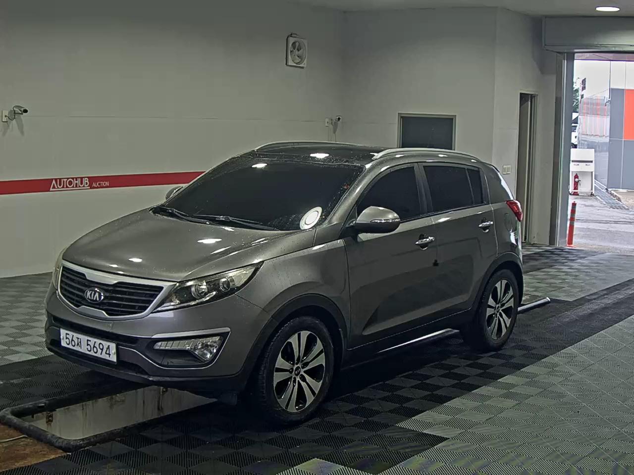 KIA SPORTAGE R TLX MODEL