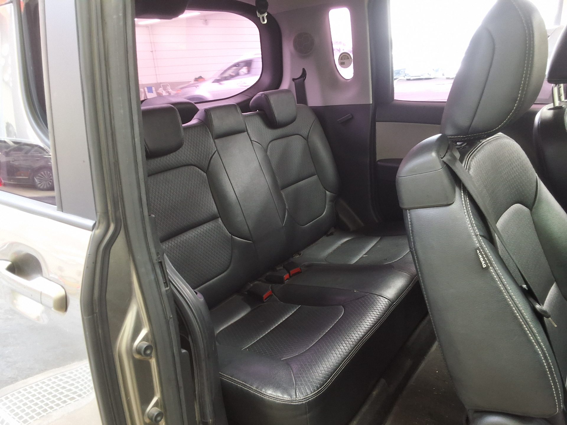 2012 - kia ray