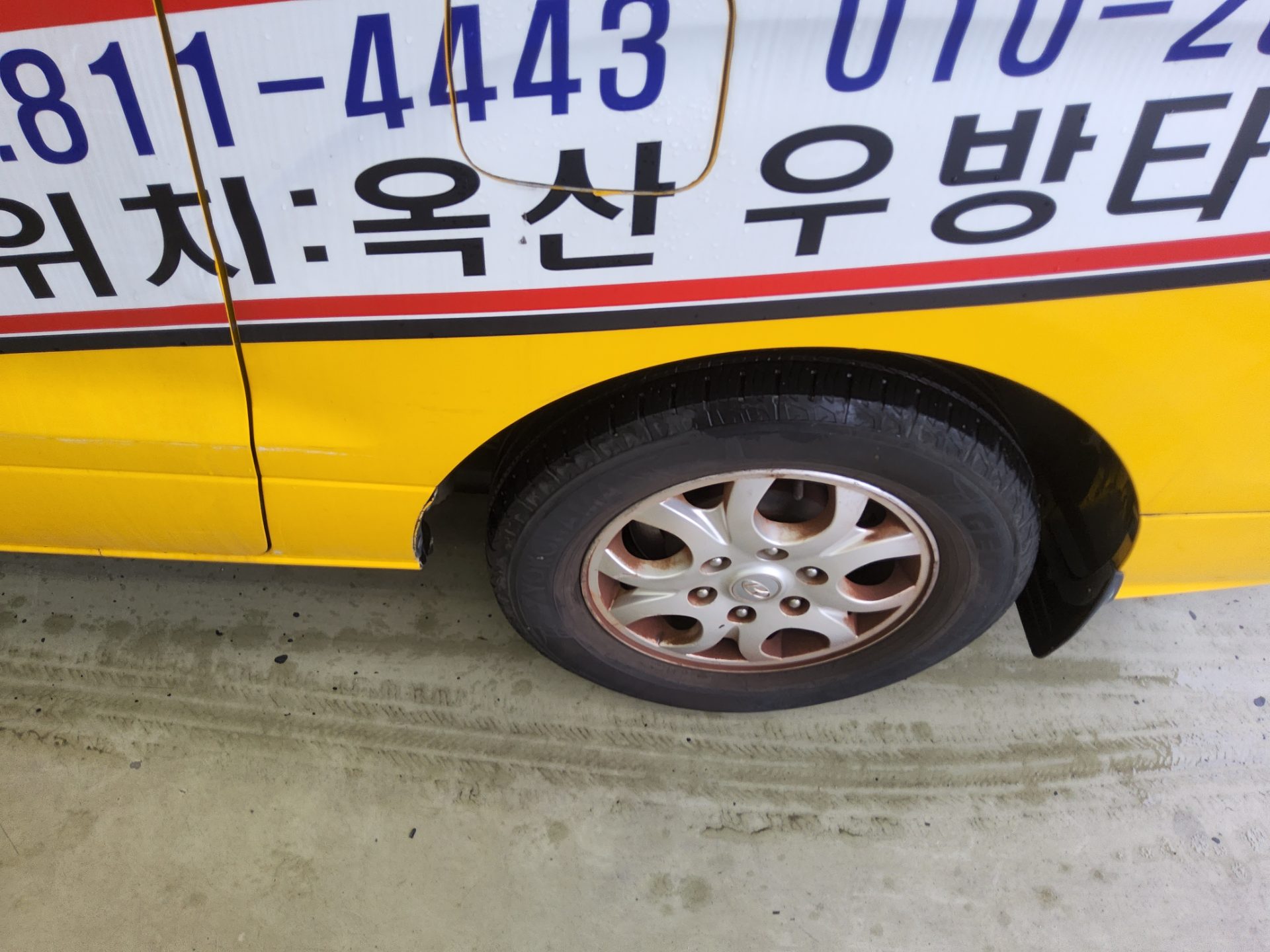 2011 - hyundai grand starex