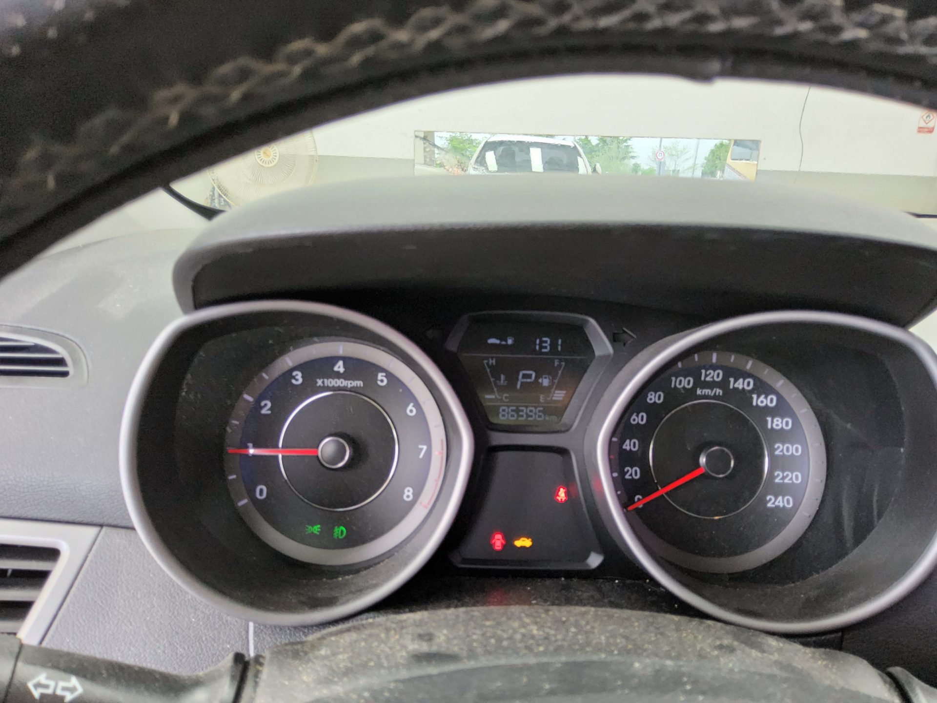 2015 - hyundai avante
