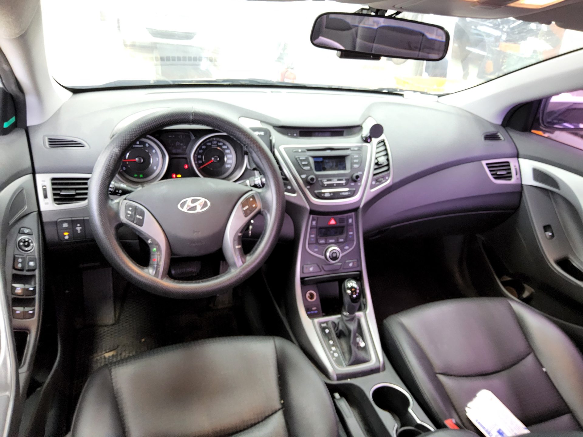 2015 - hyundai avante