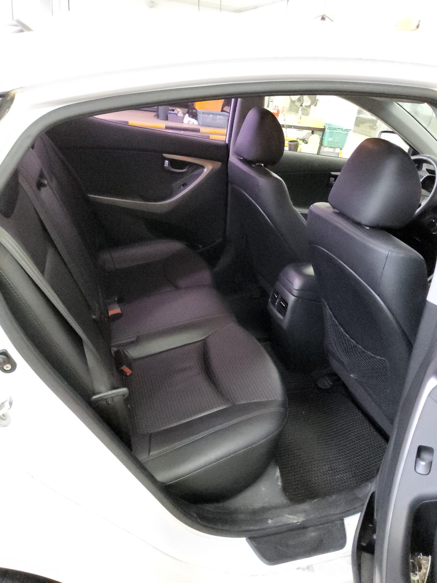 2015 - hyundai avante