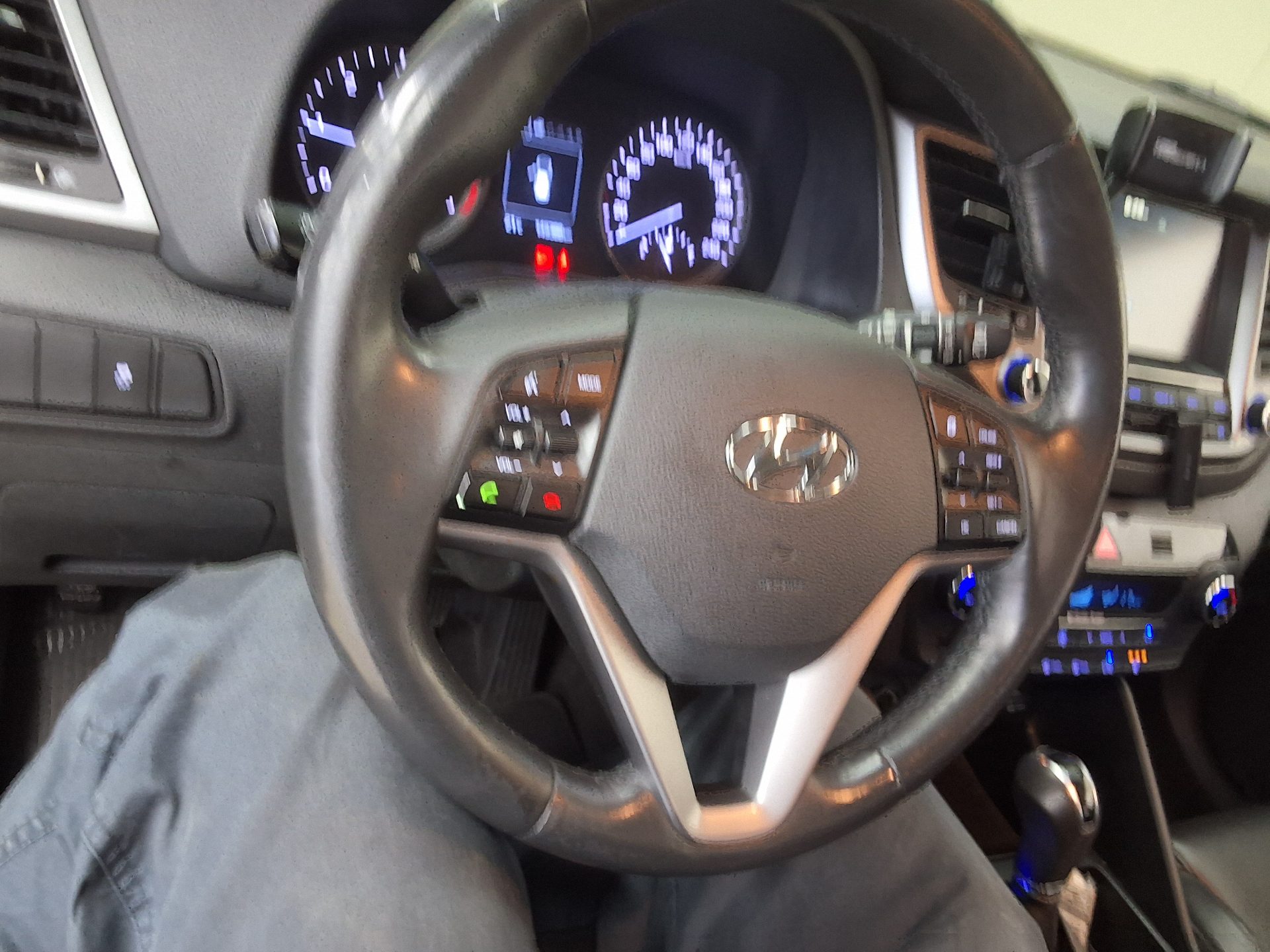 2018 - hyundai tucson