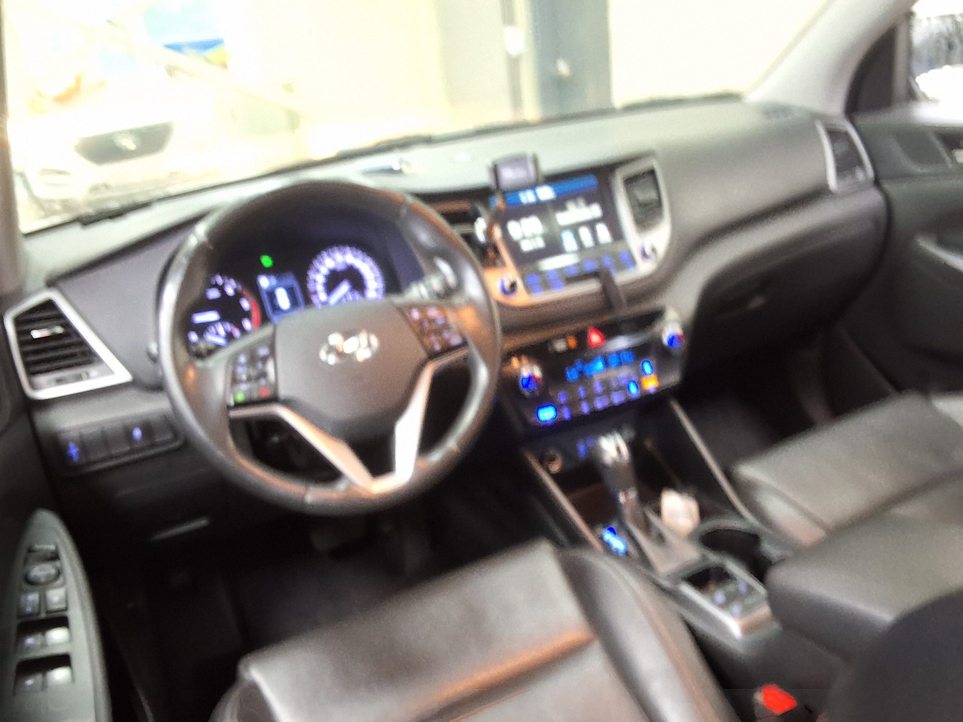 2018 - hyundai tucson