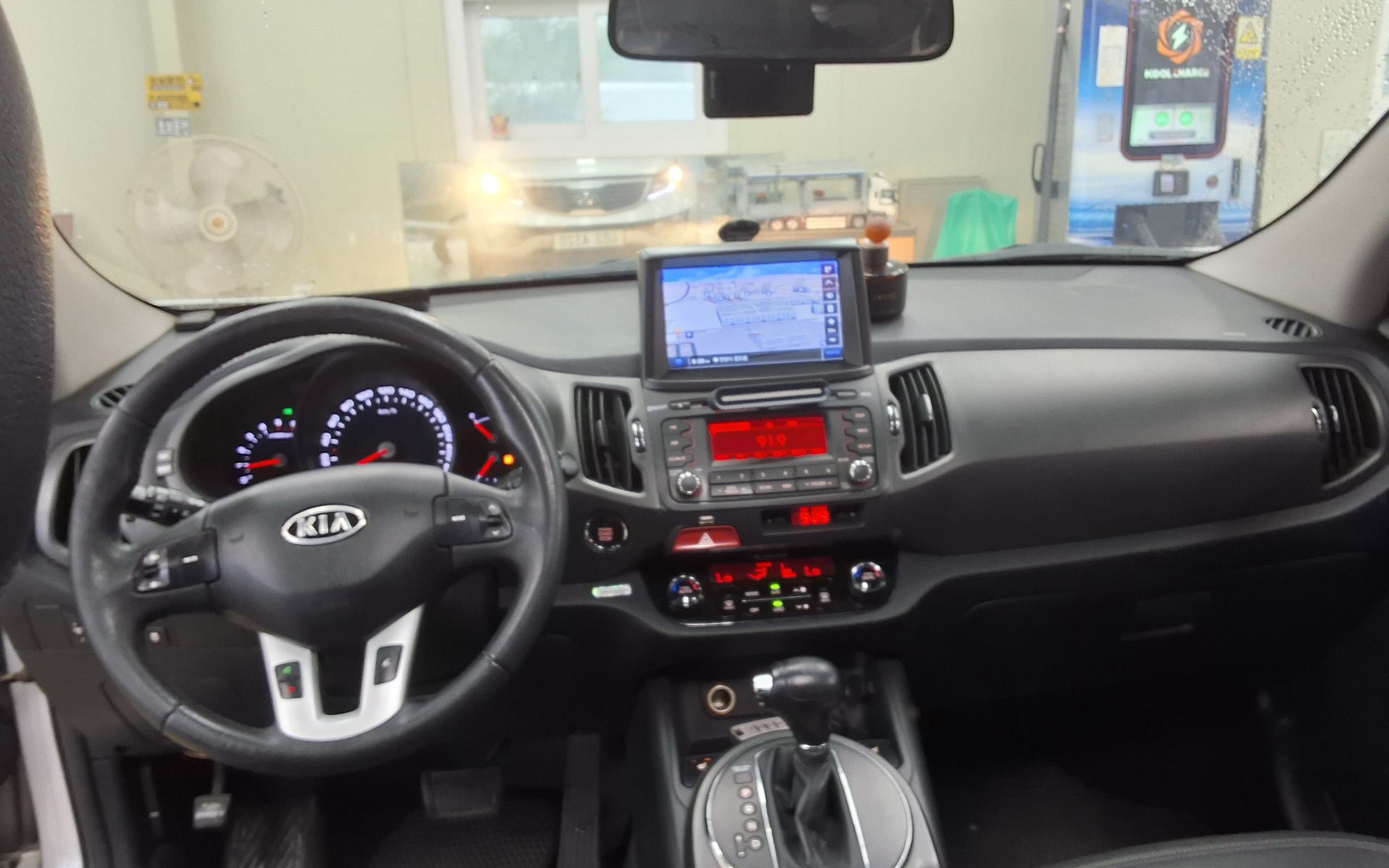 2011 - kia sportage