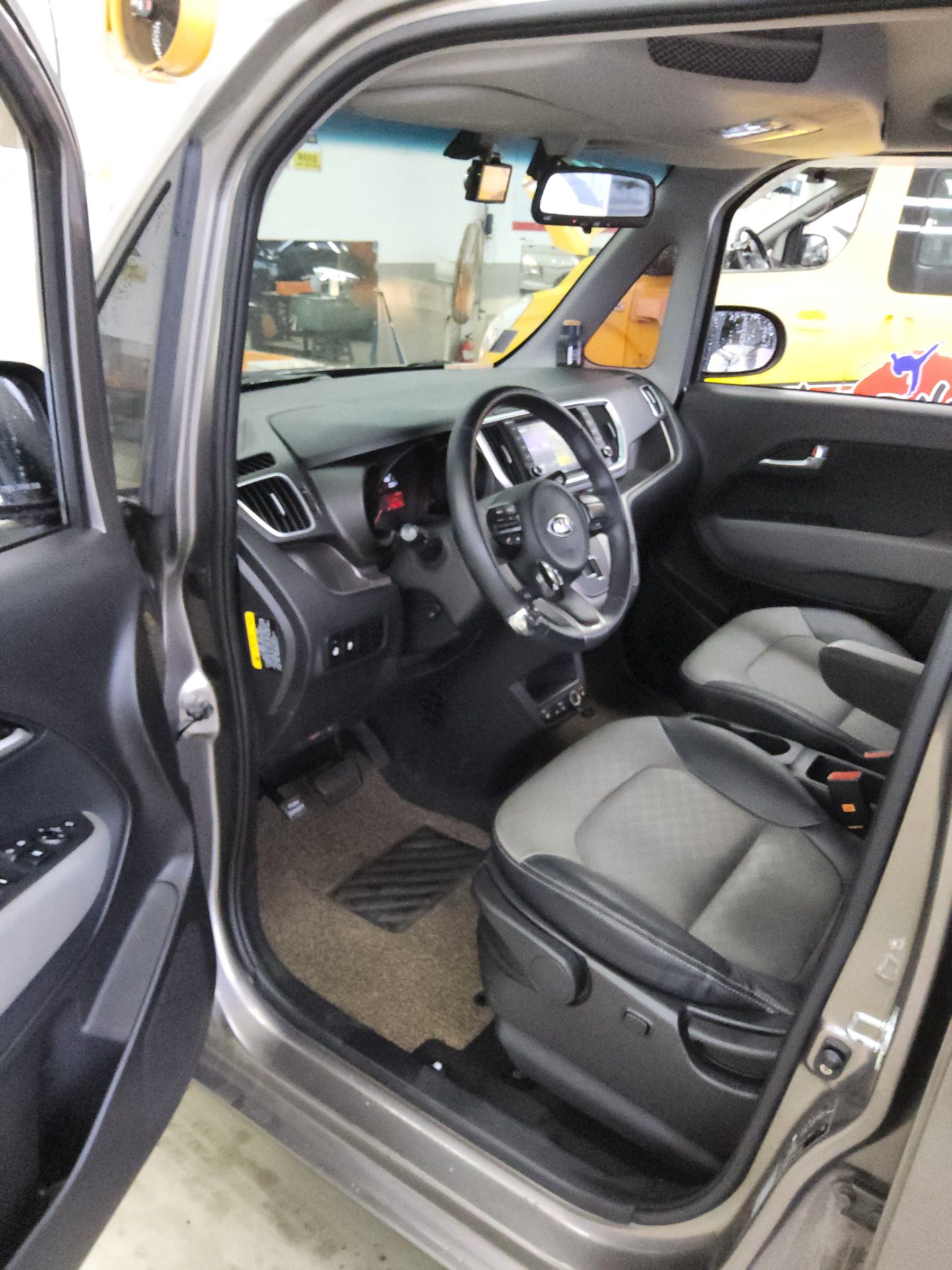 2019 - kia ray
