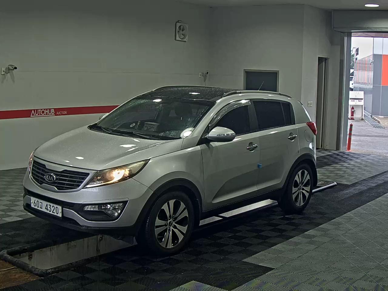 KIA SPORTAGE R TLX MODEL