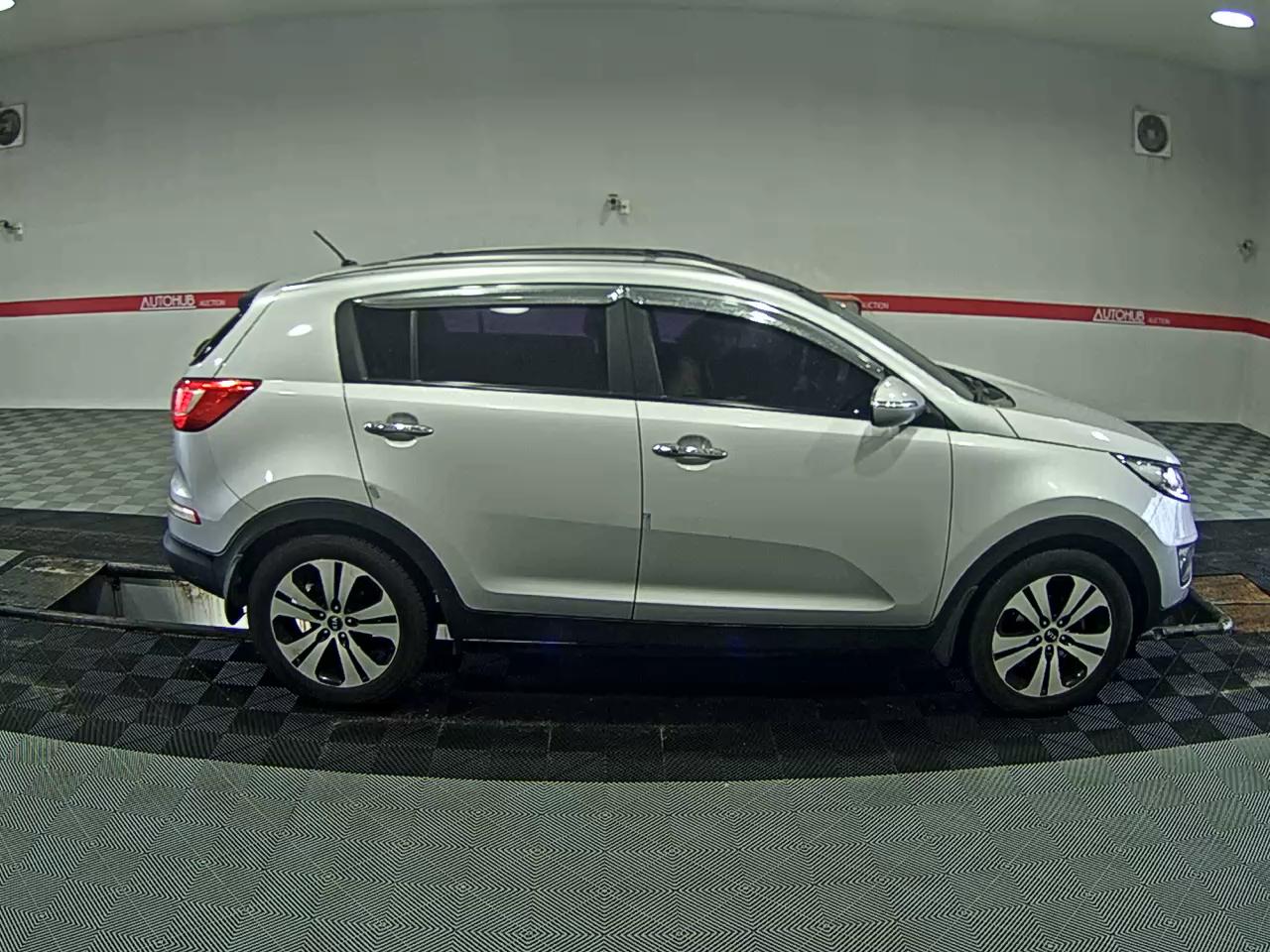 2011 - kia sportage