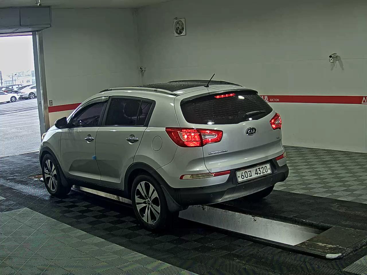 2011 - kia sportage