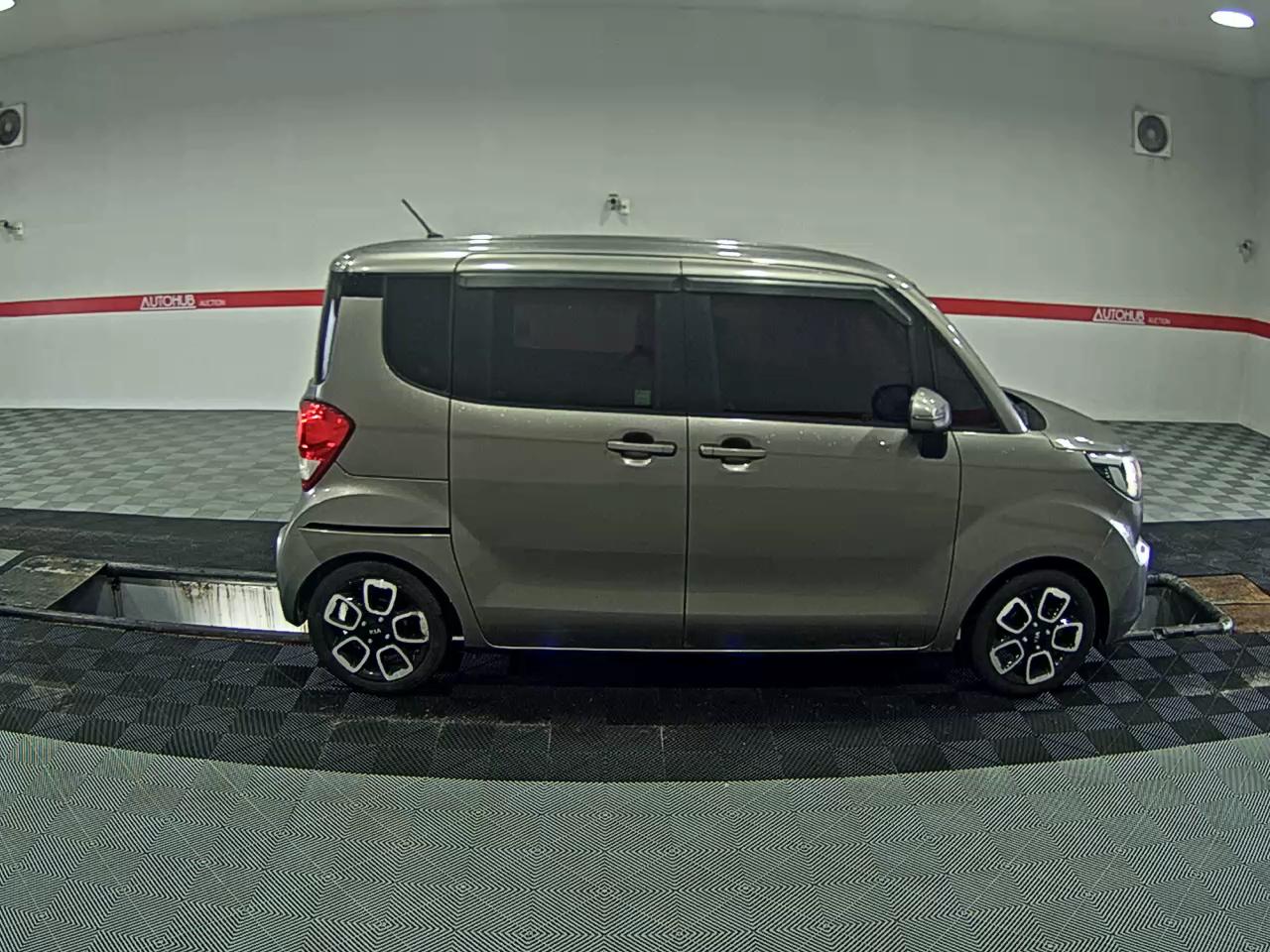 2019 - kia ray