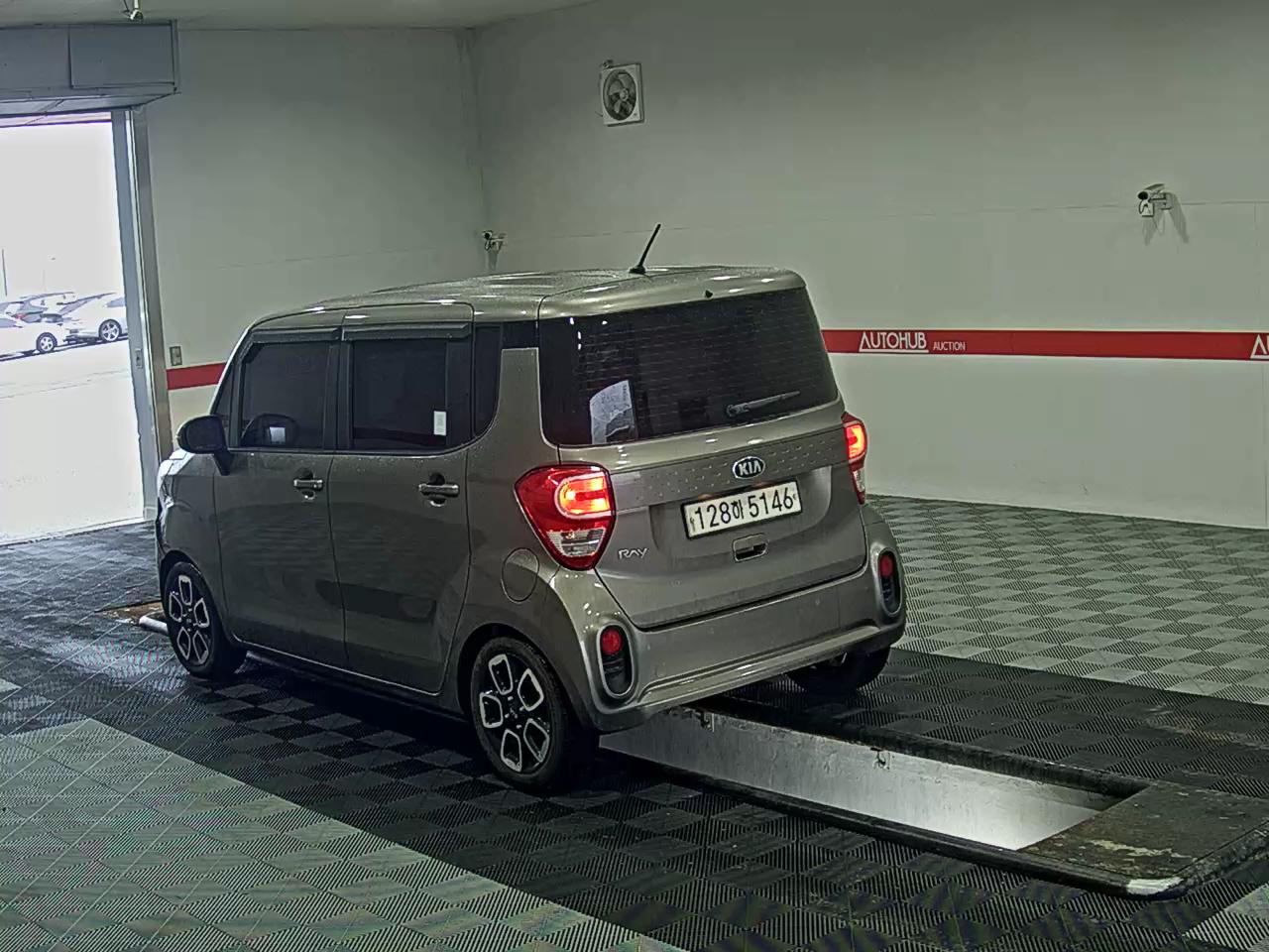 2019 - kia ray