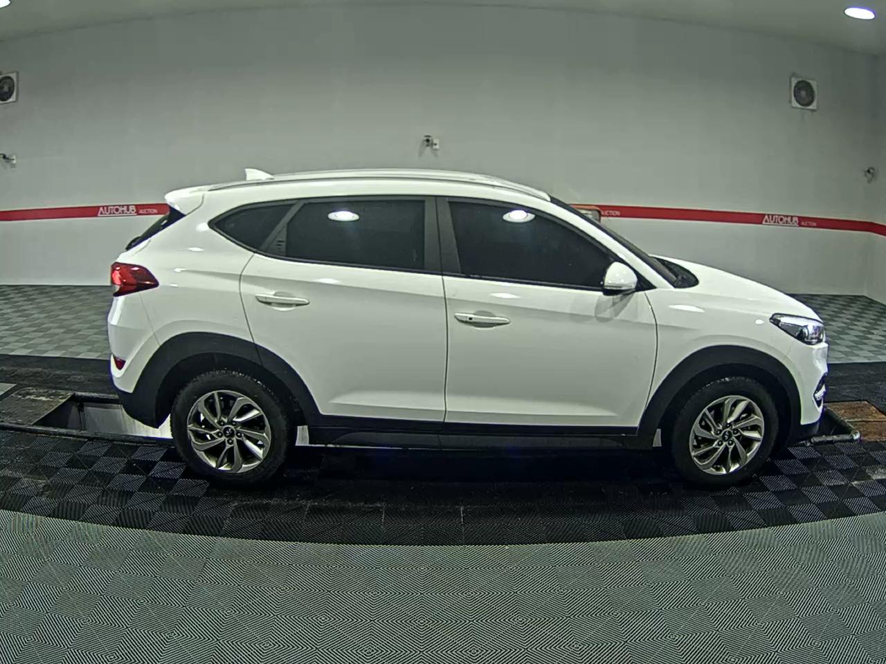 2018 - hyundai tucson