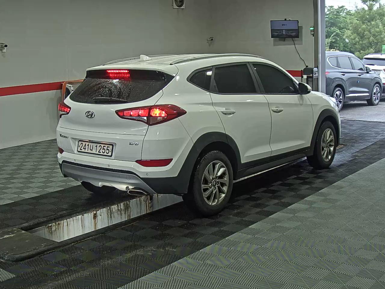 2018 - hyundai tucson