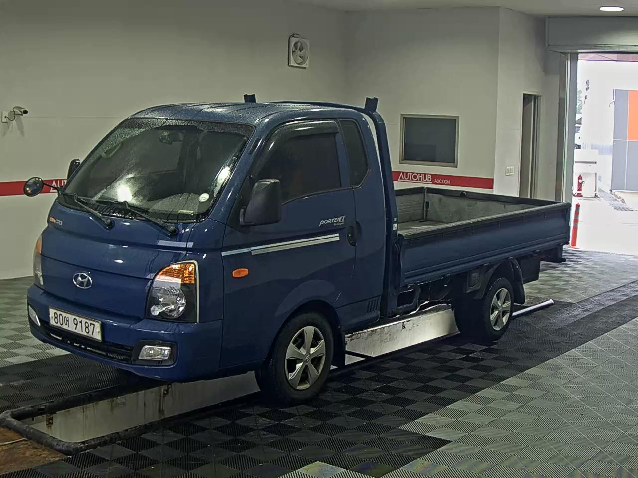HYUNDAI PORTER II SUPER CAB EXTRA WHEELBASE HIGH SUPER