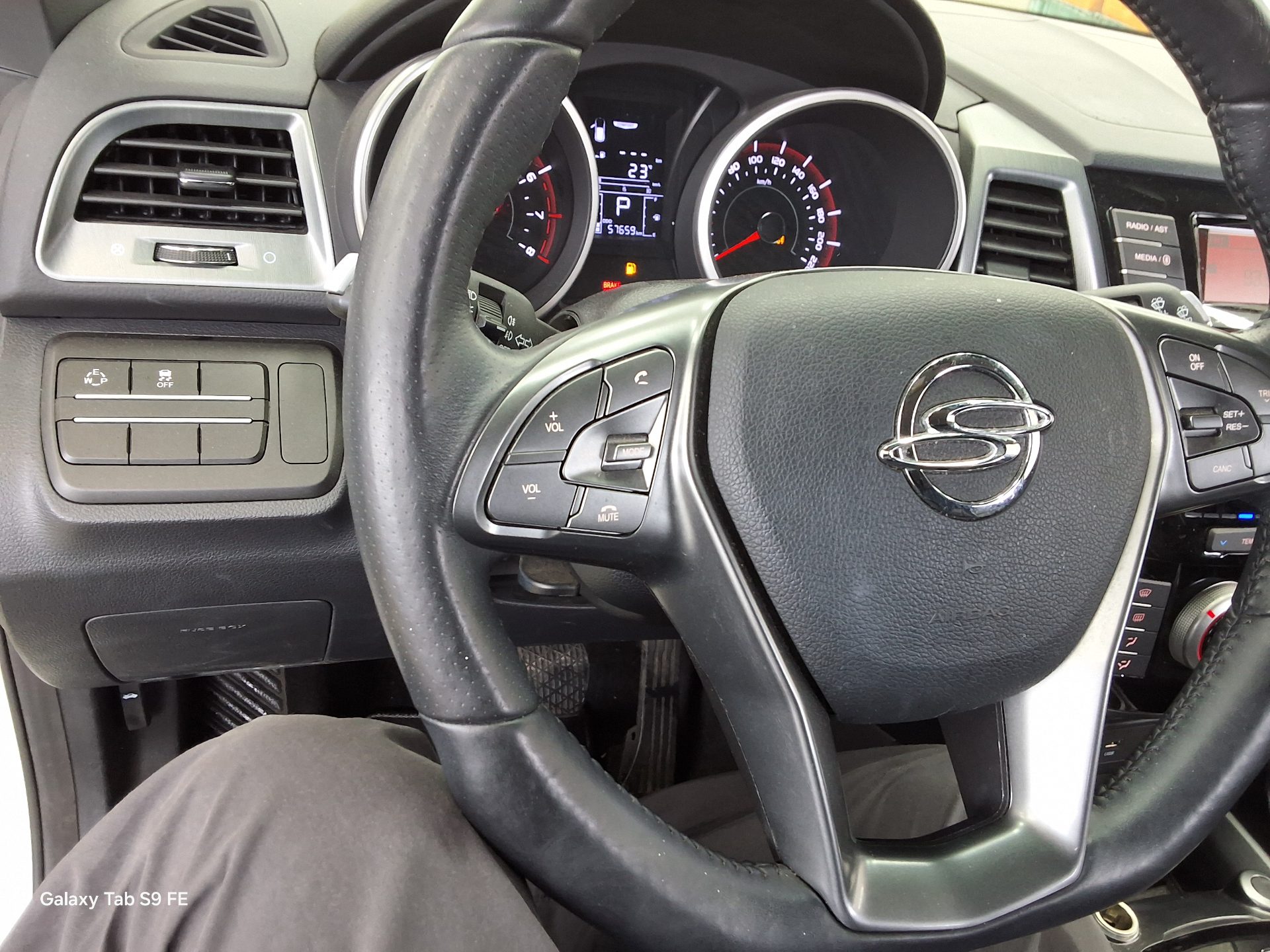 2018 - ssangyong tivoli