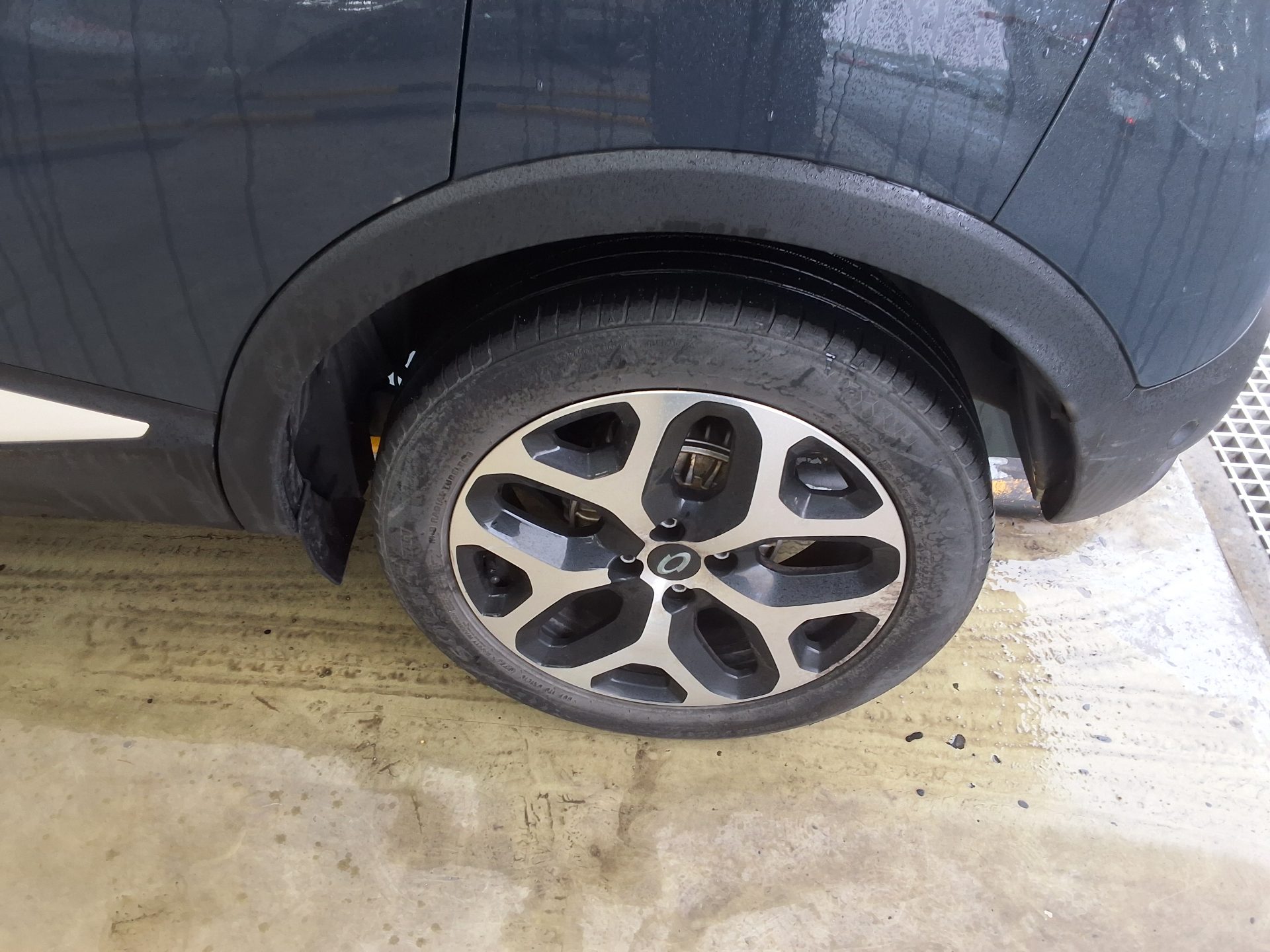 2018 - renault qm3