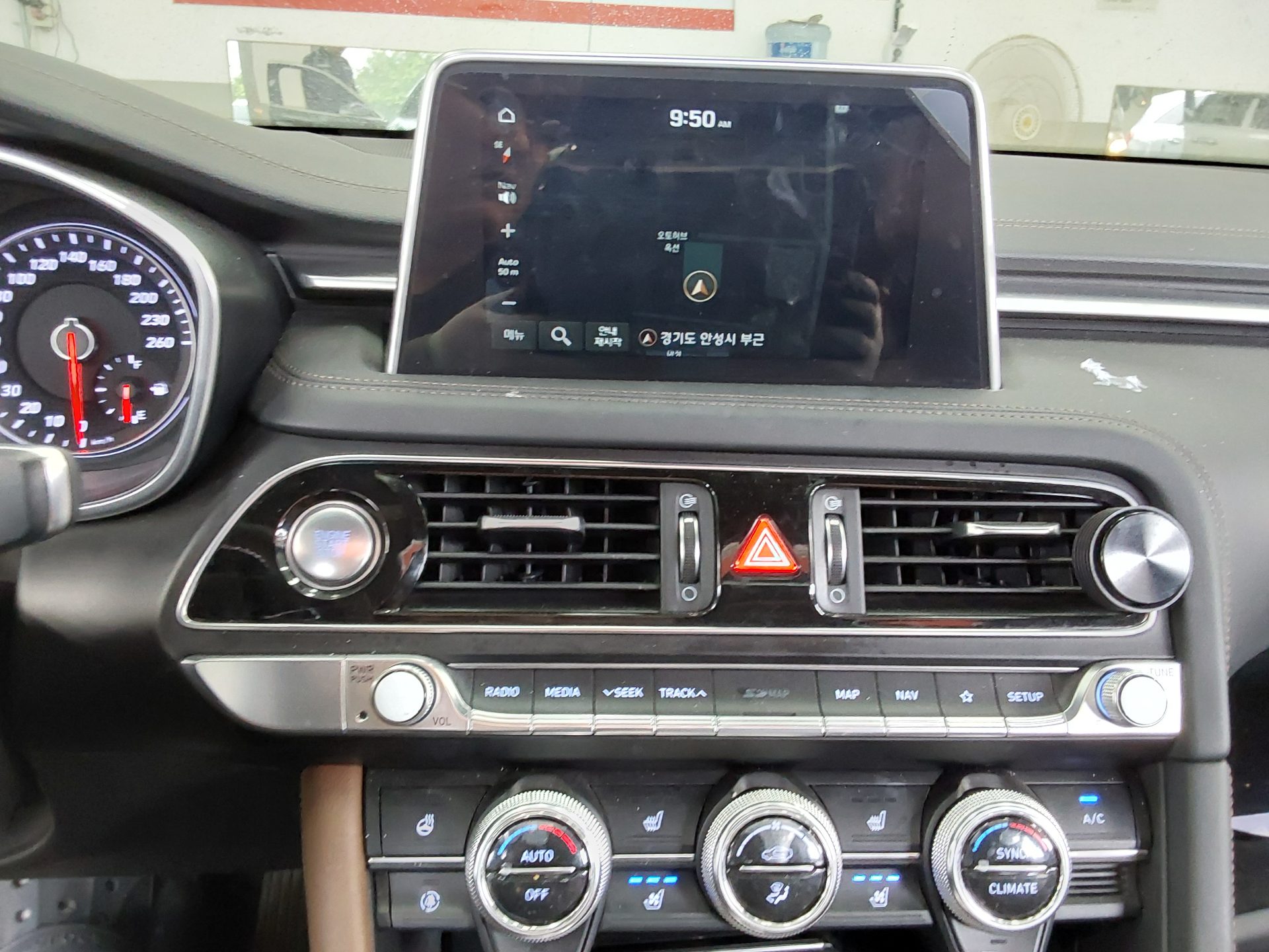 2020 - genesis g70