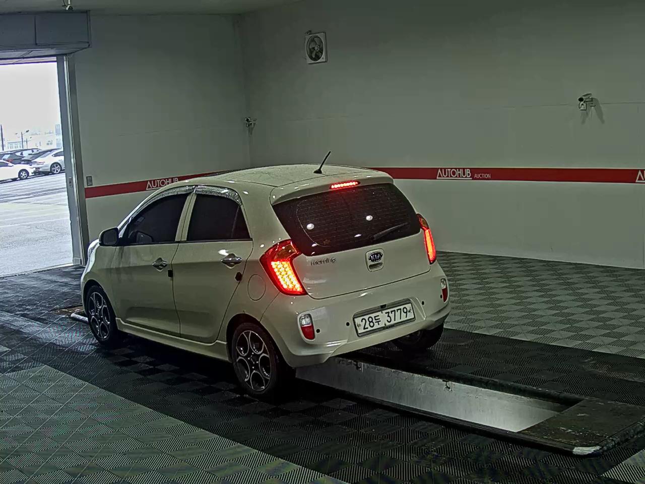 2012 - kia morning