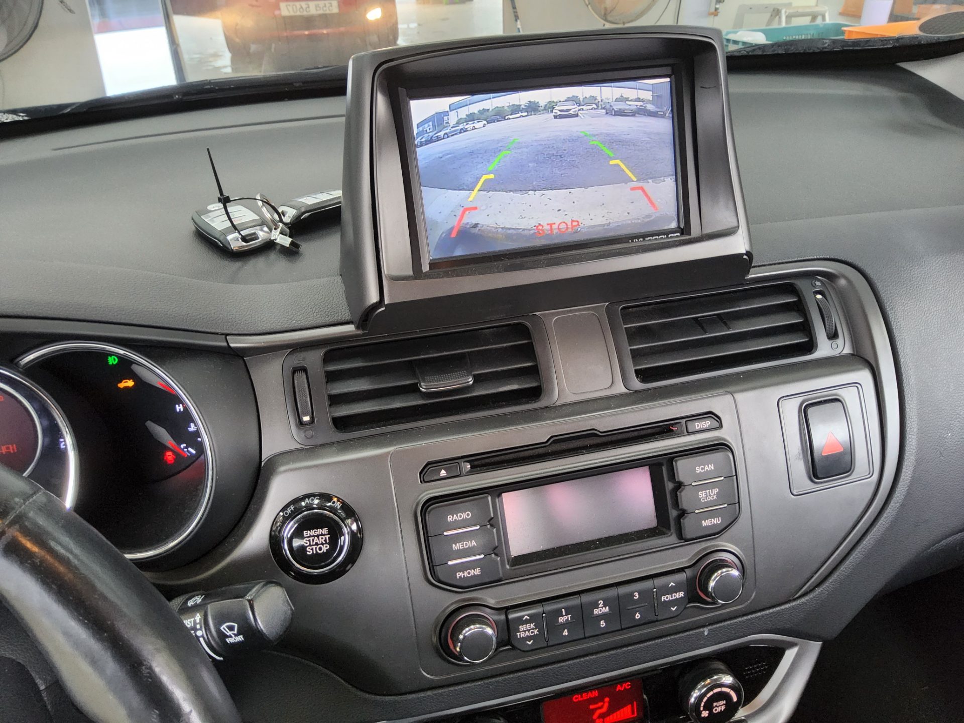 2014 - kia pride
