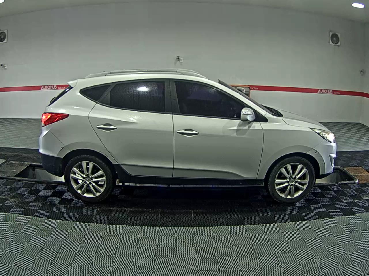 2013 - hyundai tucson