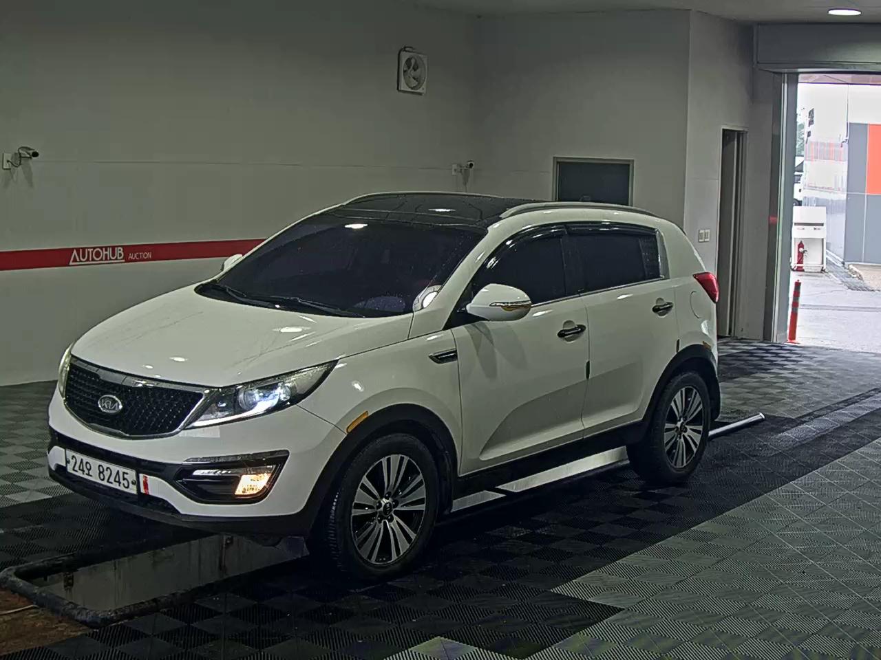 KIA SPORTAGE R