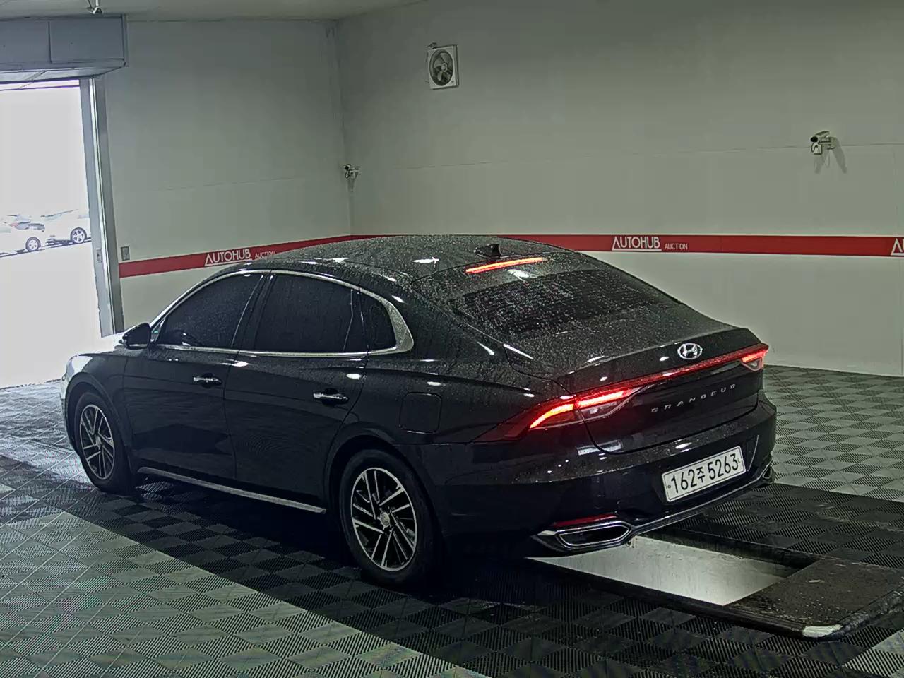 2020 - hyundai grandeur