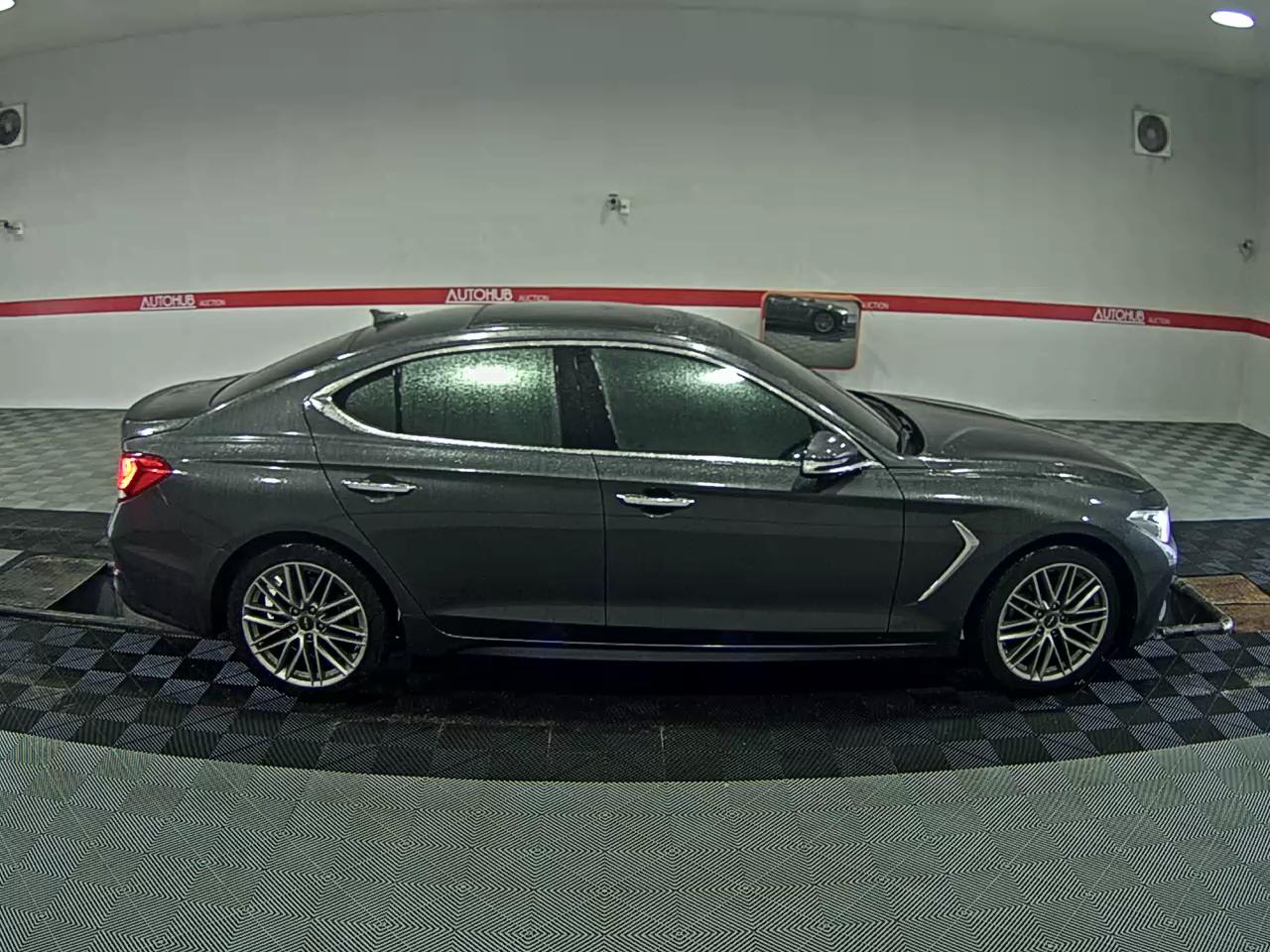 2020 - genesis g70