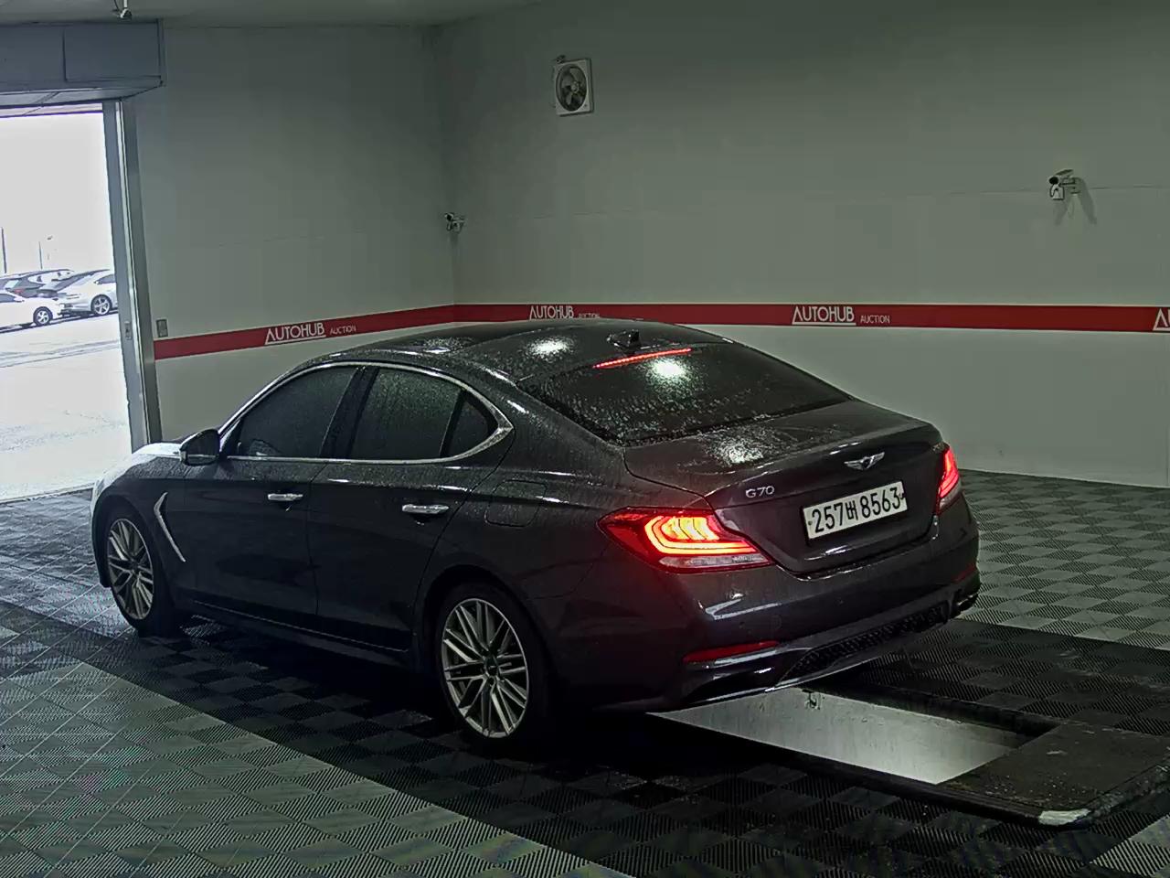 2020 - genesis g70