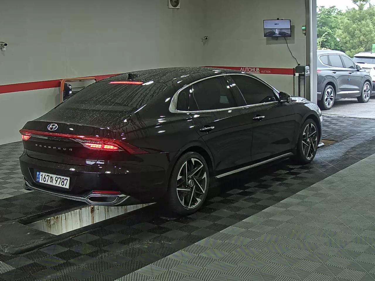 2022 - hyundai grandeur