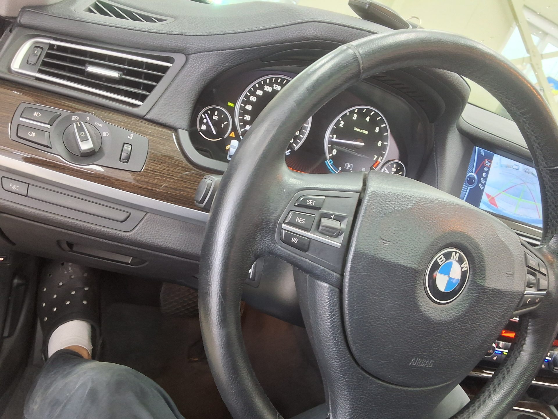 2010 - bmw m7