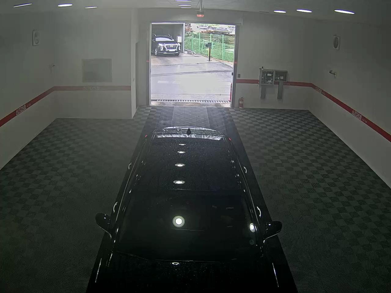 2023 - kia k9