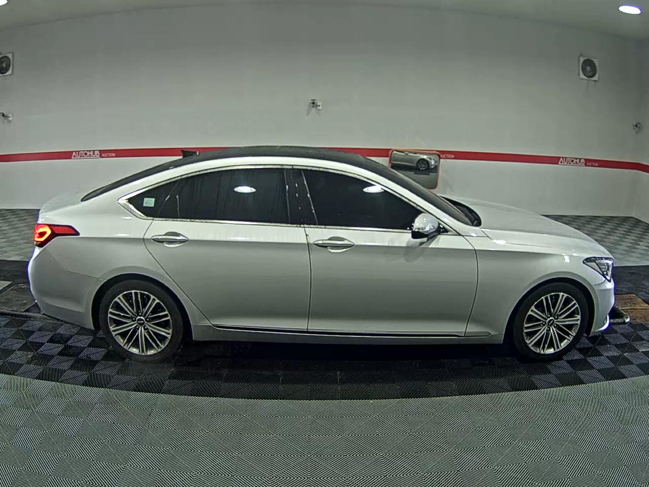 2018 - genesis g80
