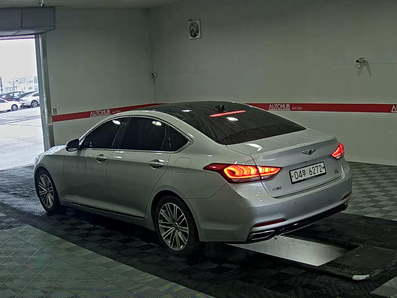 2018 - genesis g80