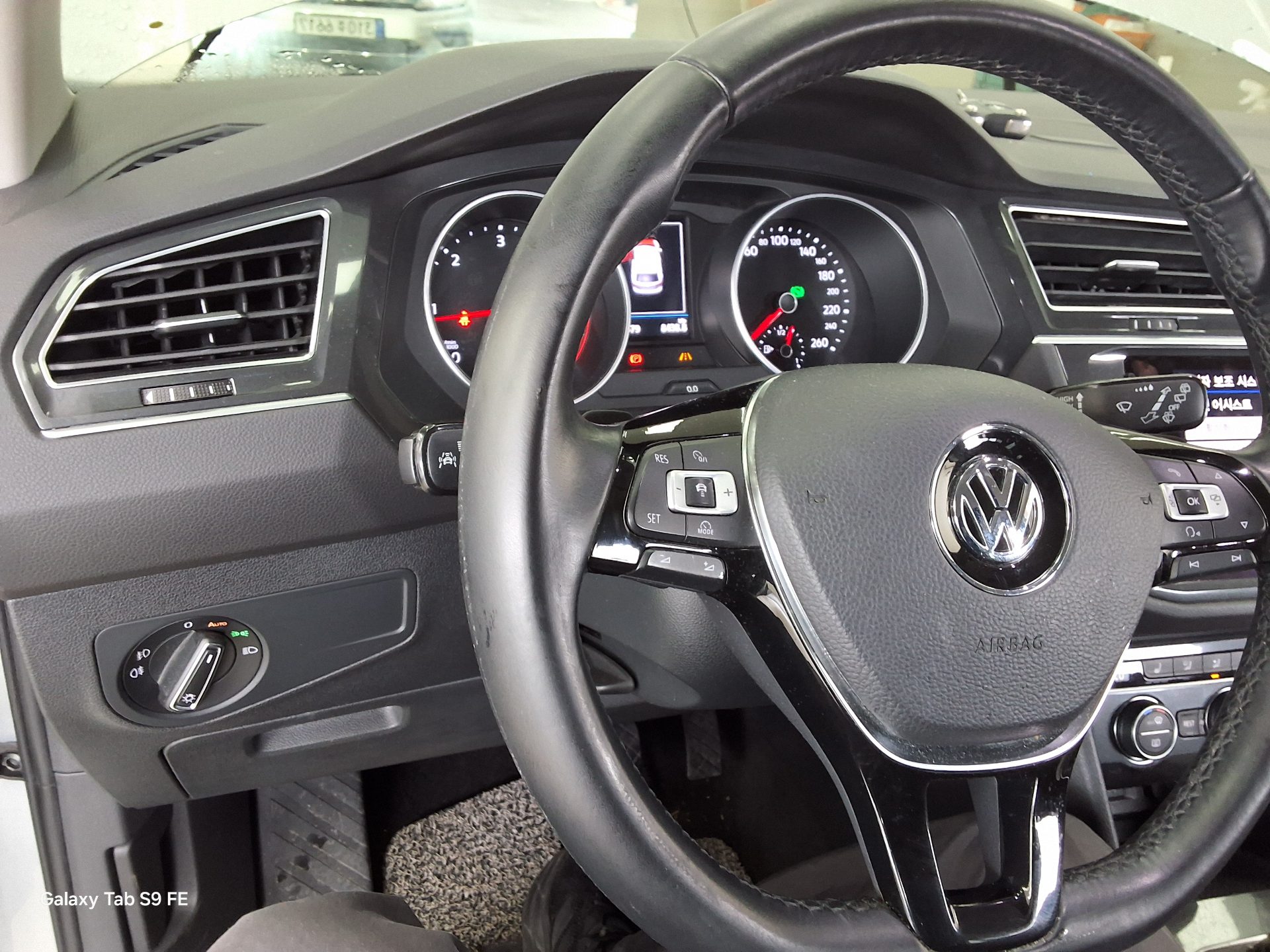 2018 - volkswagen tiguan